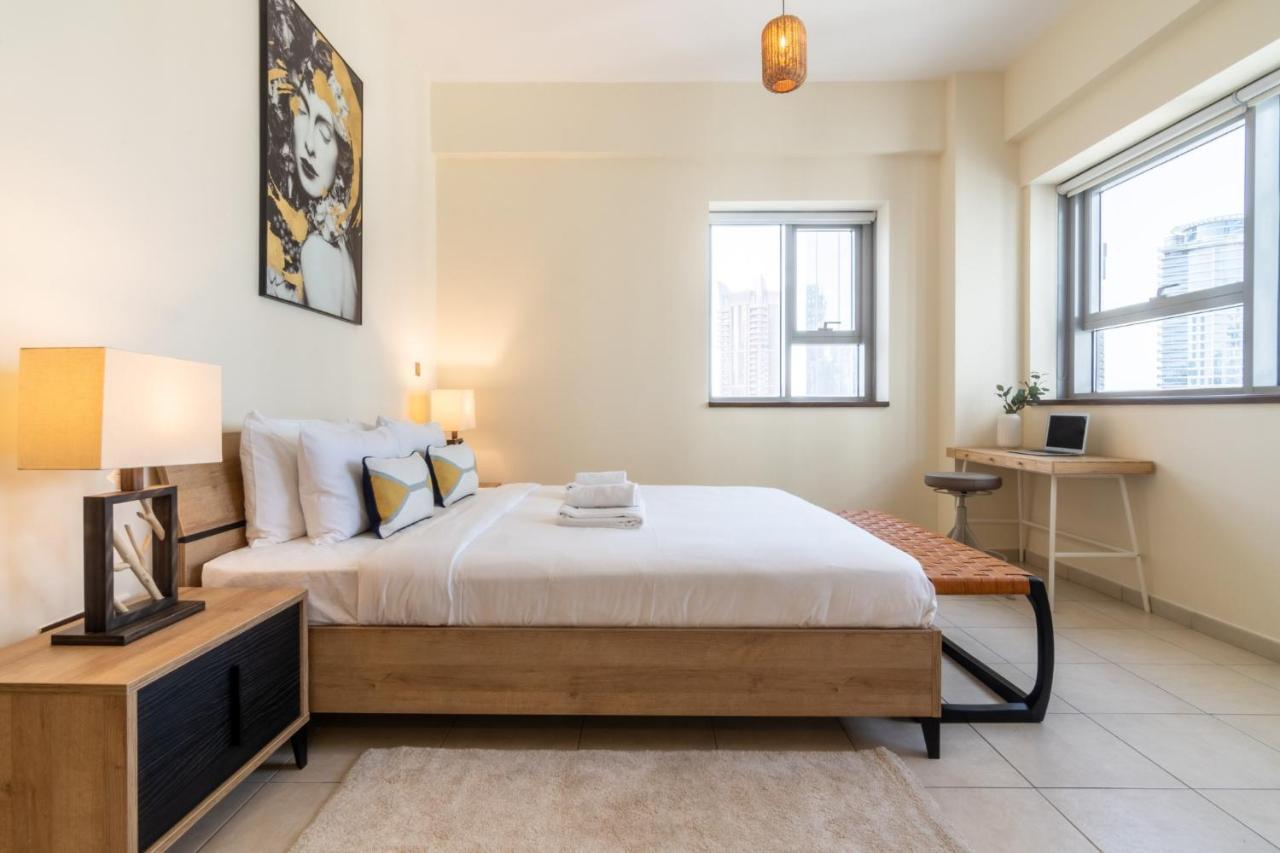 Scenic 2 Bedroom Apartment - Downtown Business Bay Dubai Exterior foto